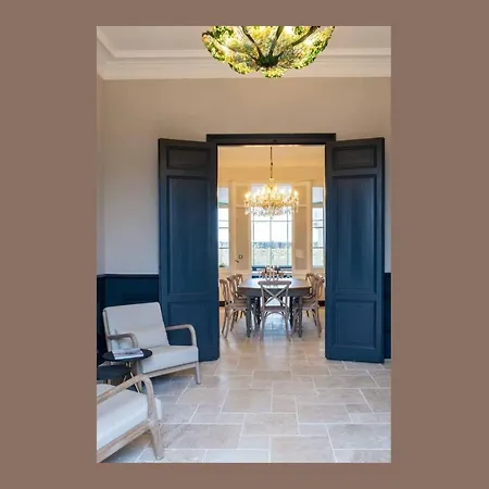 De Luxe Face A La - 3763 Villa